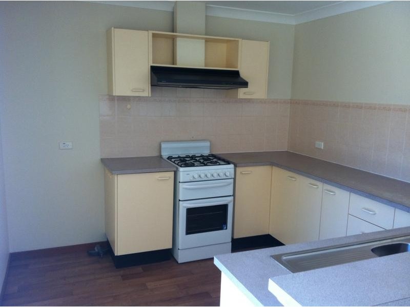 8 Foxwood Avenue, Quakers Hill NSW 2763