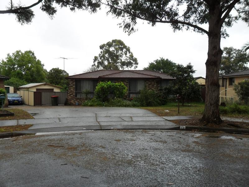 42 Narcissus Avenue, Quakers Hill NSW 2763