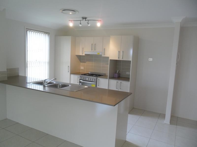 9 Peppermint Fairway, The Ponds NSW 2769