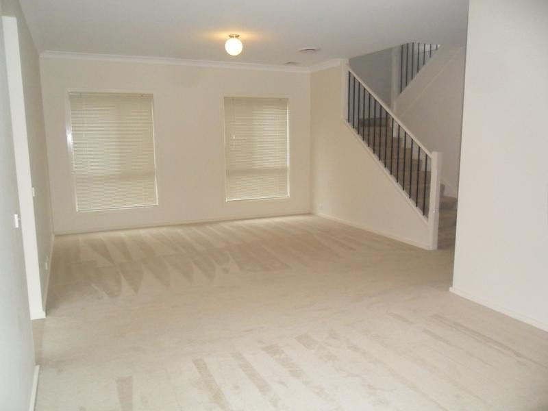 14 Claremont St, Kellyville Ridge NSW 2155