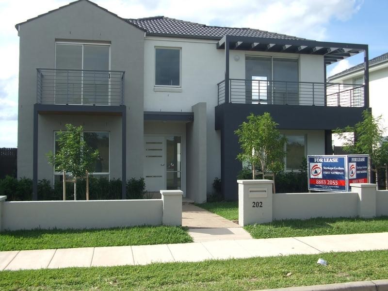202 Stanhope Parkway, Stanhope Gardens NSW 2768
