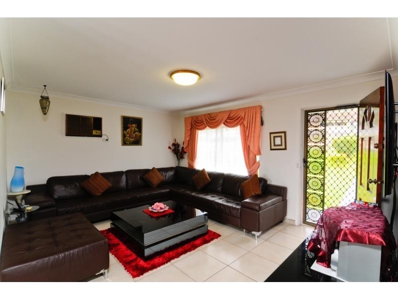 56 Quakers Rd, Marayong NSW 2148