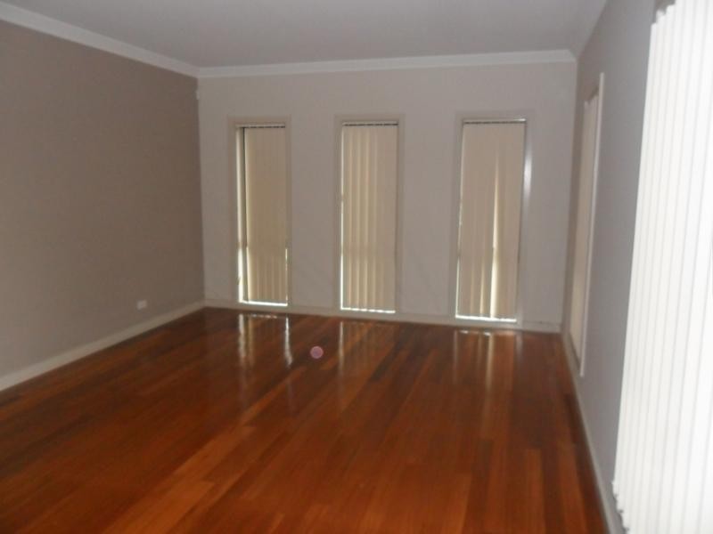 16 Rawson Street, Stanhope Gardens NSW 2768