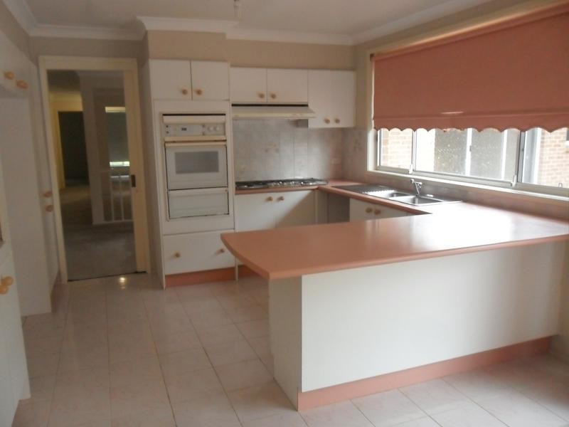 4 Carmel Close, Baulkham Hills NSW 2153