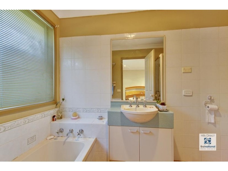 1 Ponytail Drive, Stanhope Gardens NSW 2768