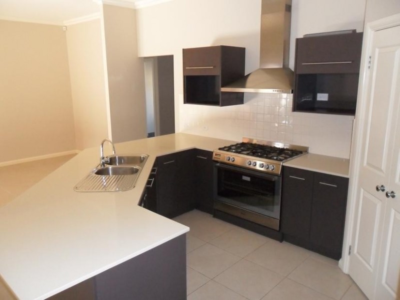 19 Rainford St, Stanhope Gardens NSW 2768