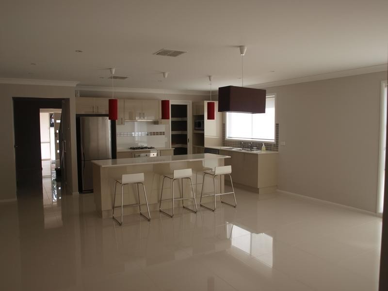 5 Rainford St, Stanhope Gardens NSW 2768