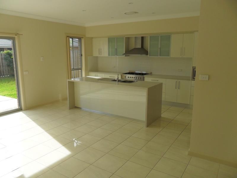 42 Widgeon Rd, The Ponds NSW 2769