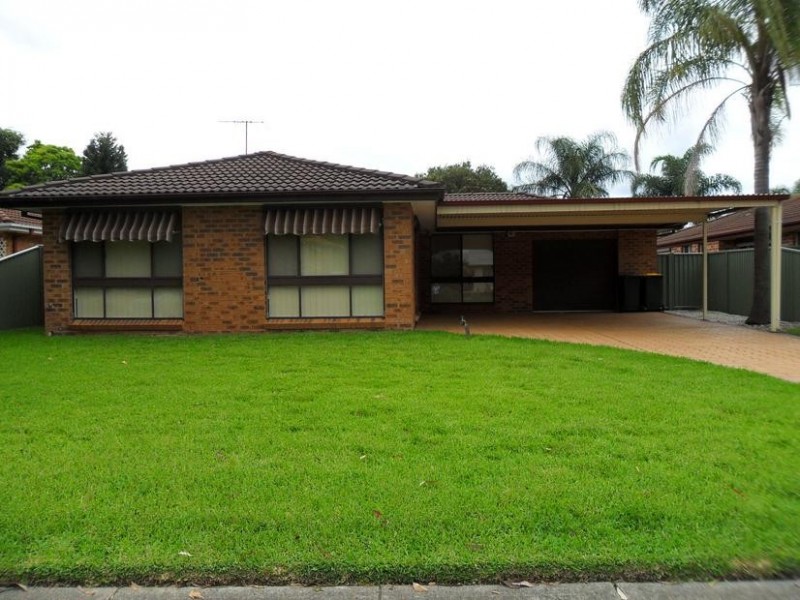 90 Pye Road, Quakers Hill NSW 2763