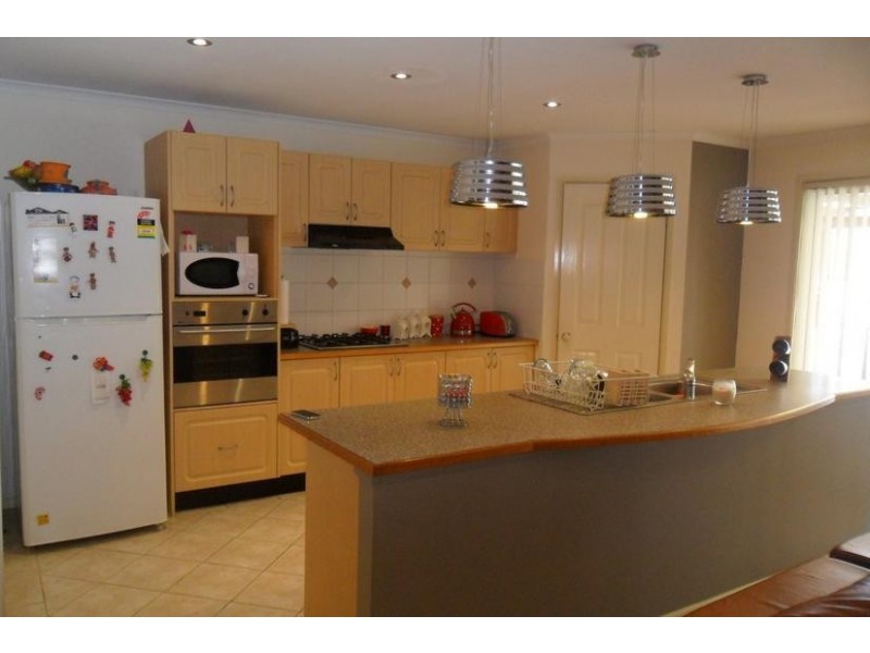 5 Dakota Court, Stanhope Gardens NSW 2768