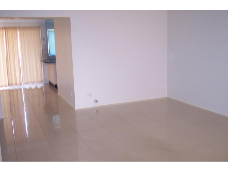 6/14 Reef St, Quakers Hill NSW 2763