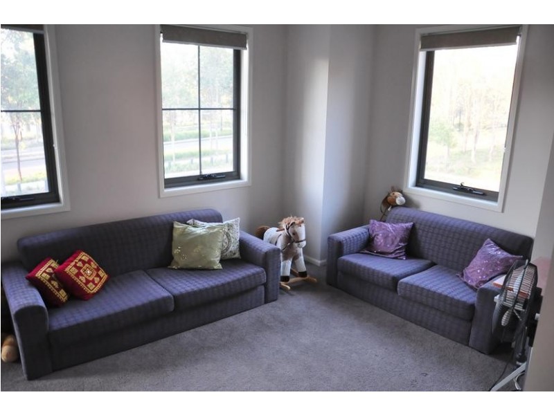 16 Ruddy Lane, The Ponds NSW 2769