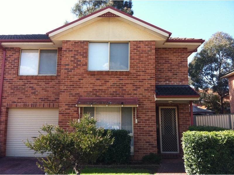 27/45 Farnham Rd, Quakers Hill NSW 2763