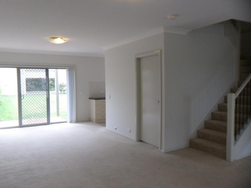 82 Stanhope Parkway, Stanhope Gardens NSW 2768