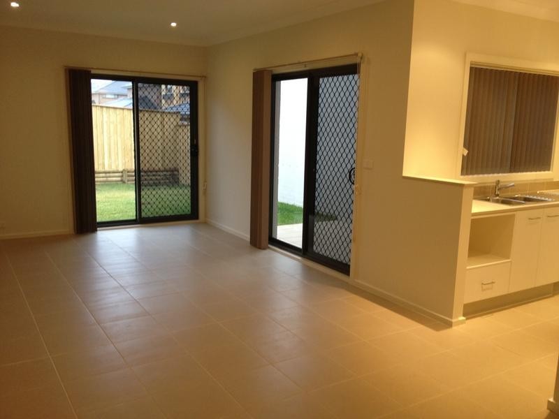 24 Turon Cres, The Ponds NSW 2769