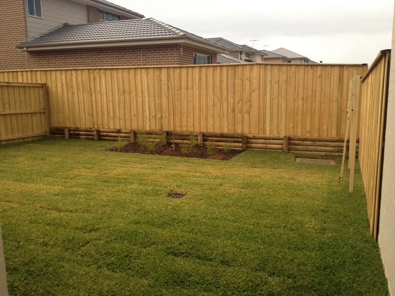 24 Turon Cres, The Ponds NSW 2769