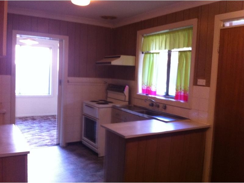 154 Railway Road, Quakers Hill NSW 2763