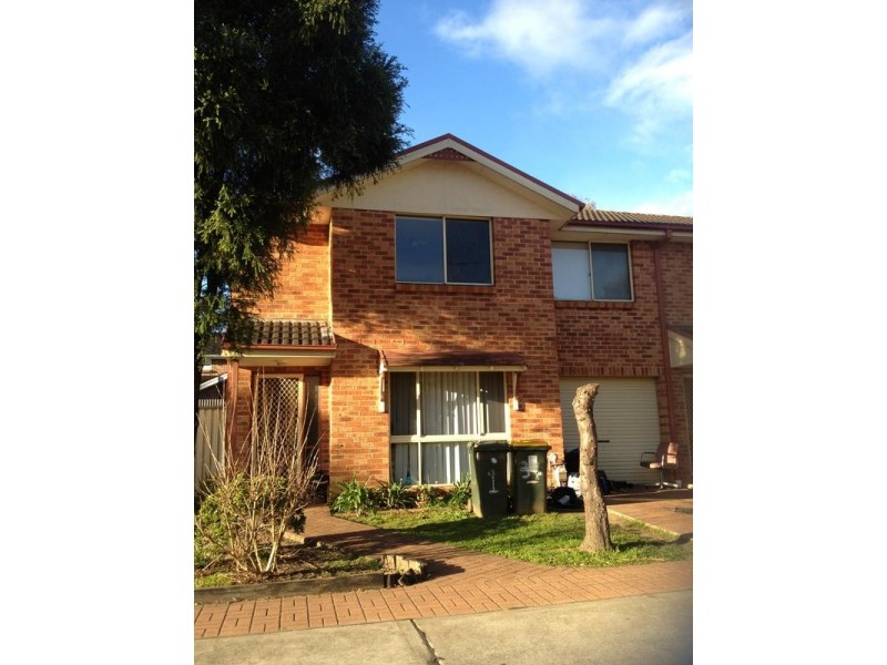 34/45 Farnham Rd, Quakers Hill NSW 2763