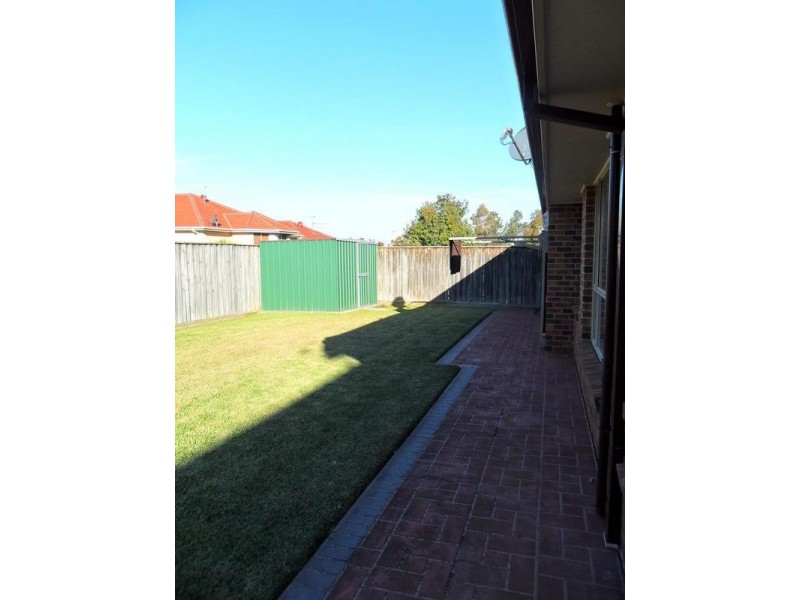 8 Coachman Cres, Kellyville Ridge NSW 2155