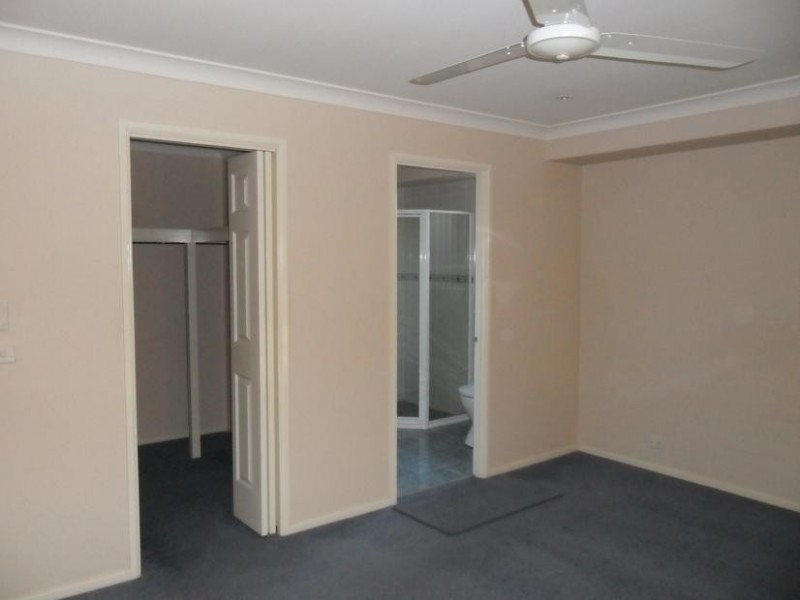 8 Coachman Cres, Kellyville Ridge NSW 2155