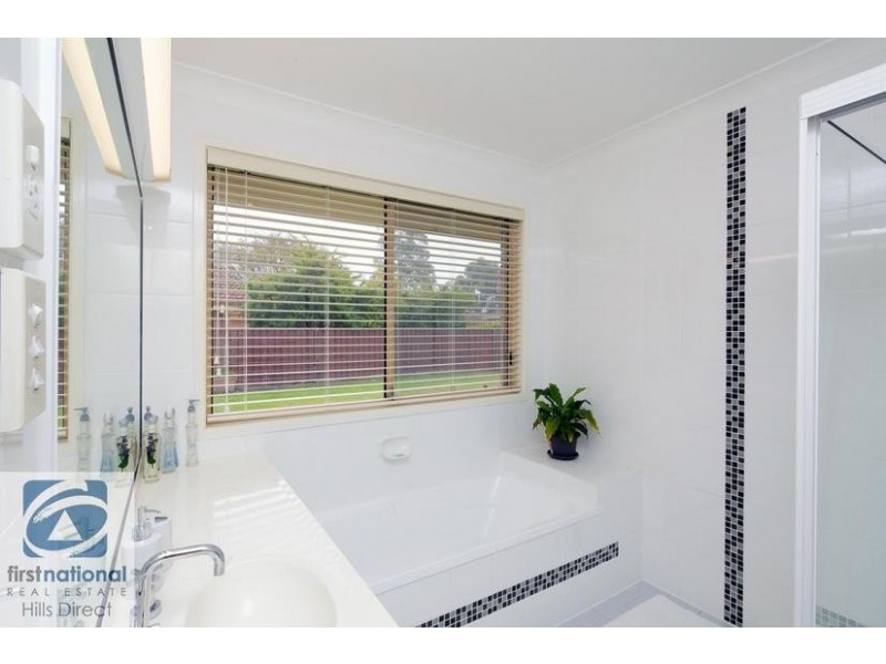 14 Mansion Court, Quakers Hill NSW 2763