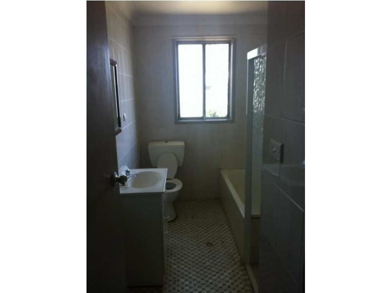 83 Railway Road, Quakers Hill NSW 2763