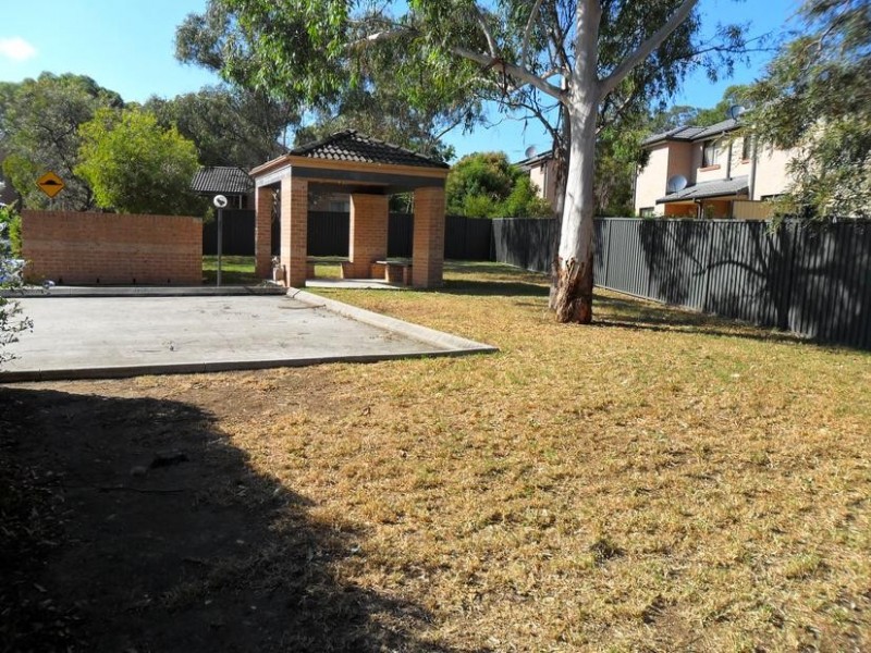 3/46 Stanbury Pl, Quakers Hill NSW 2763