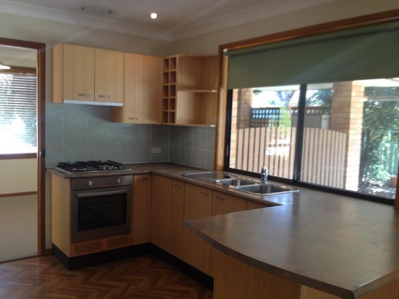 14 Preli Pl, Quakers Hill NSW 2763