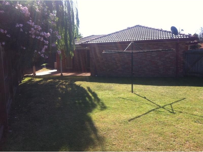 6 Benbow Close, Stanhope Gardens NSW 2768