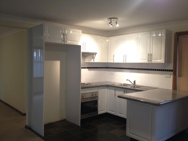 13a Walker St, Quakers Hill NSW 2763