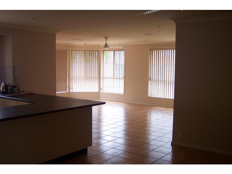 8 Coachman Cres, Kellyville Ridge NSW 2155