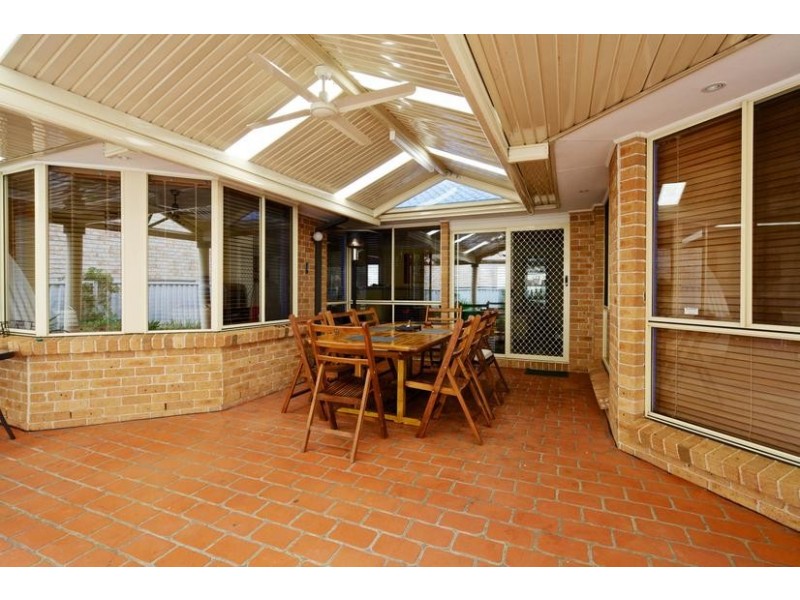 17 Peppertree Grove, Quakers Hill NSW 2763