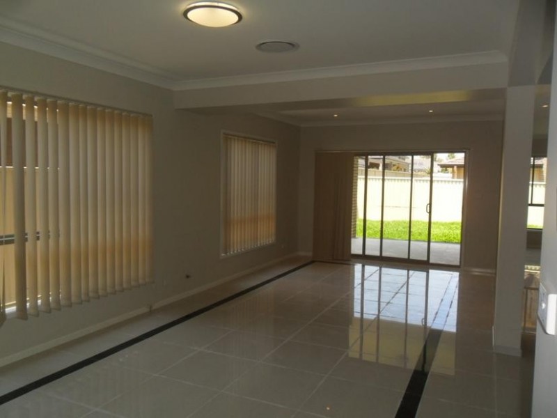 21 Carindale St, Kellyville Ridge NSW 2155