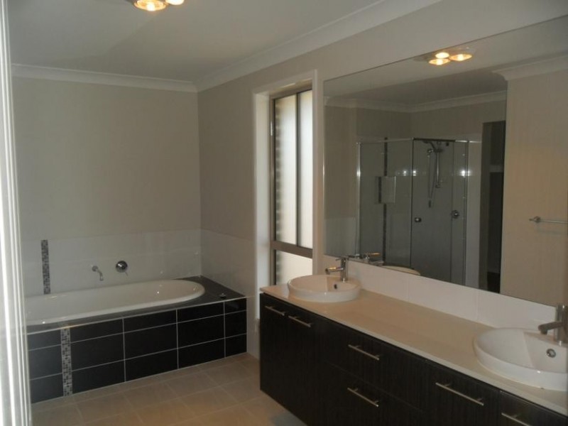 21 Carindale St, Kellyville Ridge NSW 2155