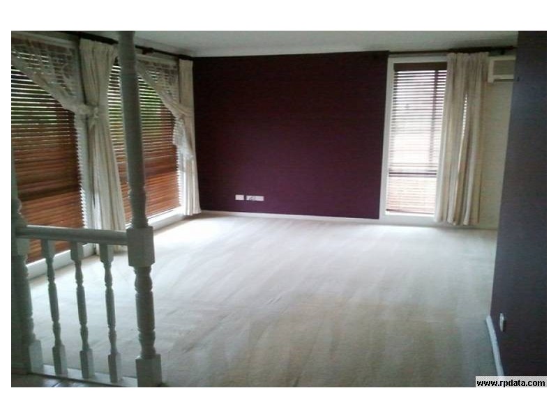 43 Maslin Cres, Quakers Hill NSW 2763