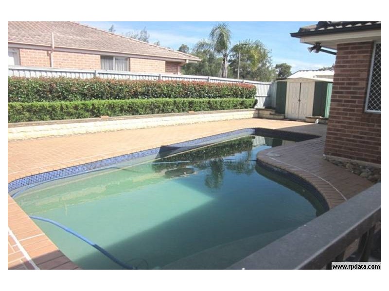 43 Maslin Cres, Quakers Hill NSW 2763