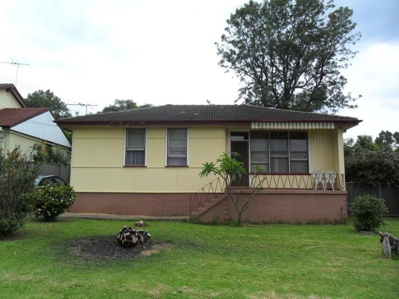 18 Kabarli Rd, Lalor Park NSW 2147