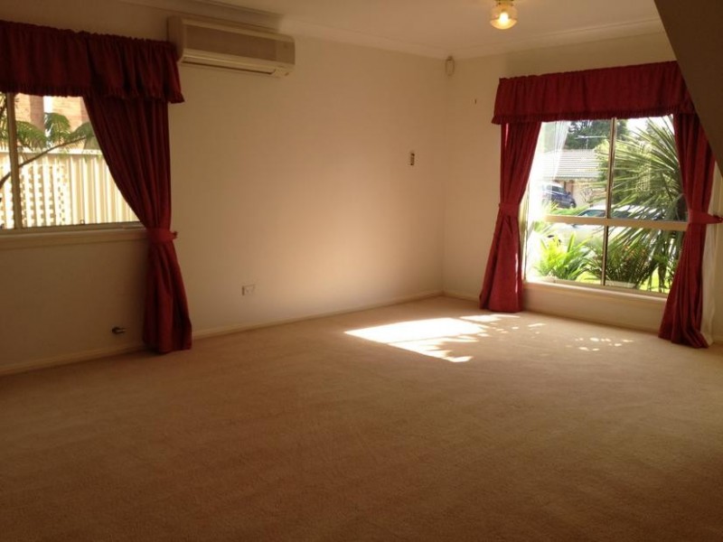 3 Hillcrest Rd, Quakers Hill NSW 2763