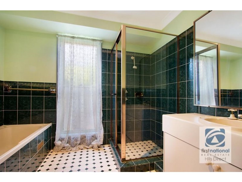 11 Majestic Drive, Stanhope Gardens NSW 2768