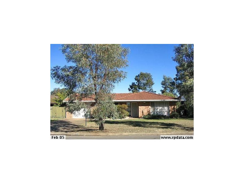 10 Torbert Ave, Quakers Hill NSW 2763