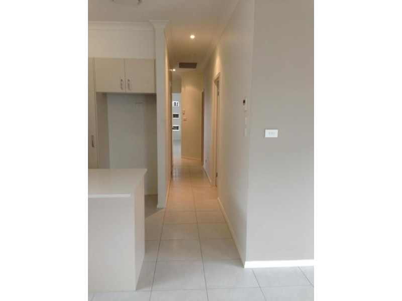 63 Pebble Crescent, The Ponds NSW 2769