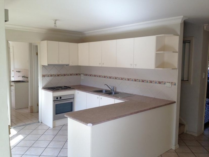 7/32 Douglas Road, Quakers Hill NSW 2763