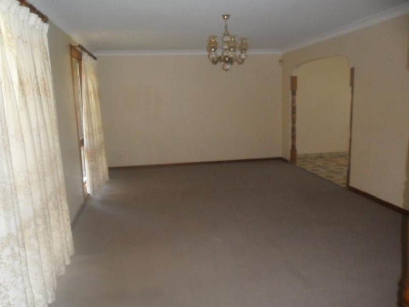 138 Walker Street, Quakers Hill NSW 2763