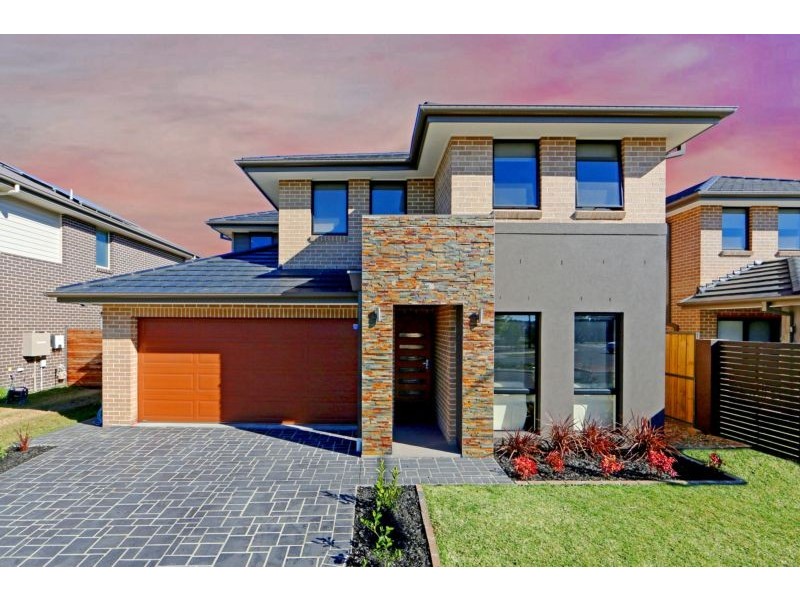 11 Waterfall Boulevard, The Ponds NSW 2769