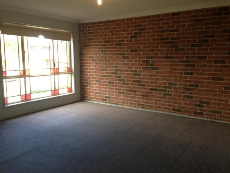 2/63 Barnier Drive, Quakers Hill NSW 2763