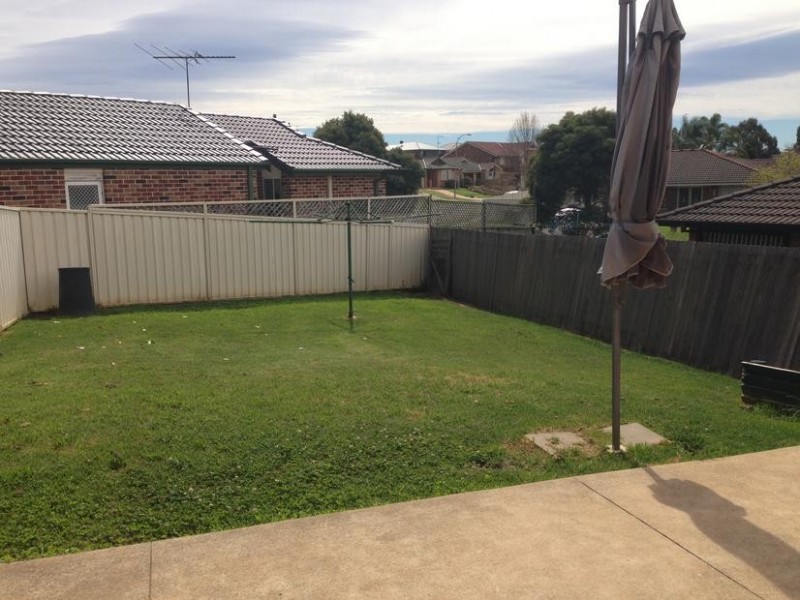 2/63 Barnier Drive, Quakers Hill NSW 2763