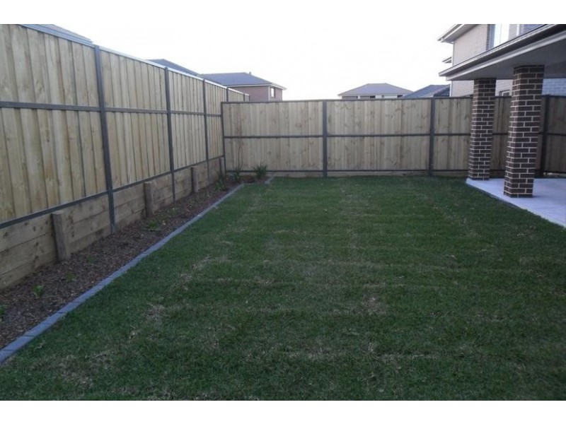 12 Turon Crescent, The Ponds NSW 2769