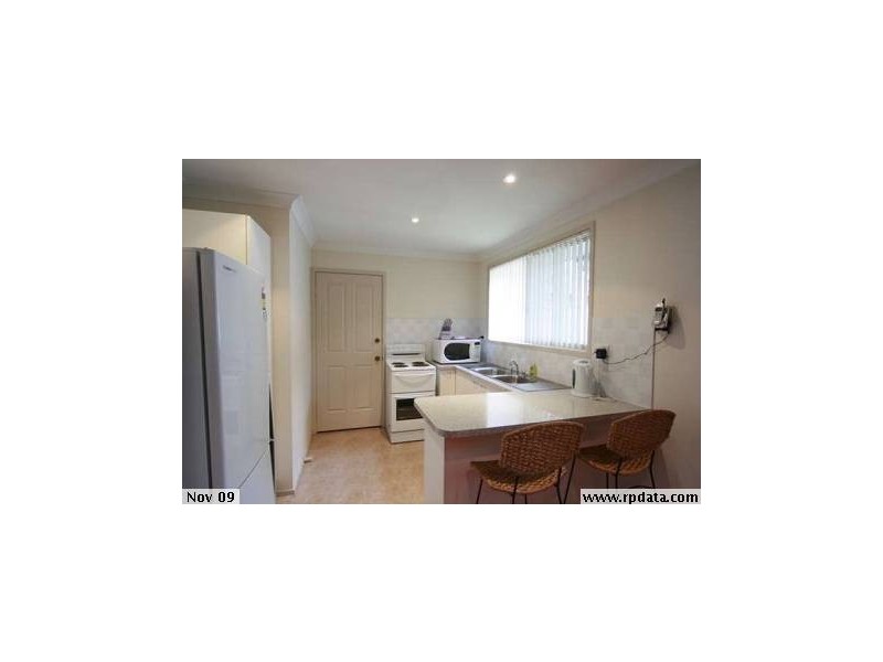 35 Sampson Cres, Quakers Hill NSW 2763