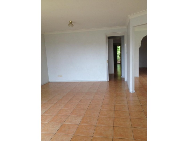 17 Ipswich Avenue, Glenwood NSW 2768