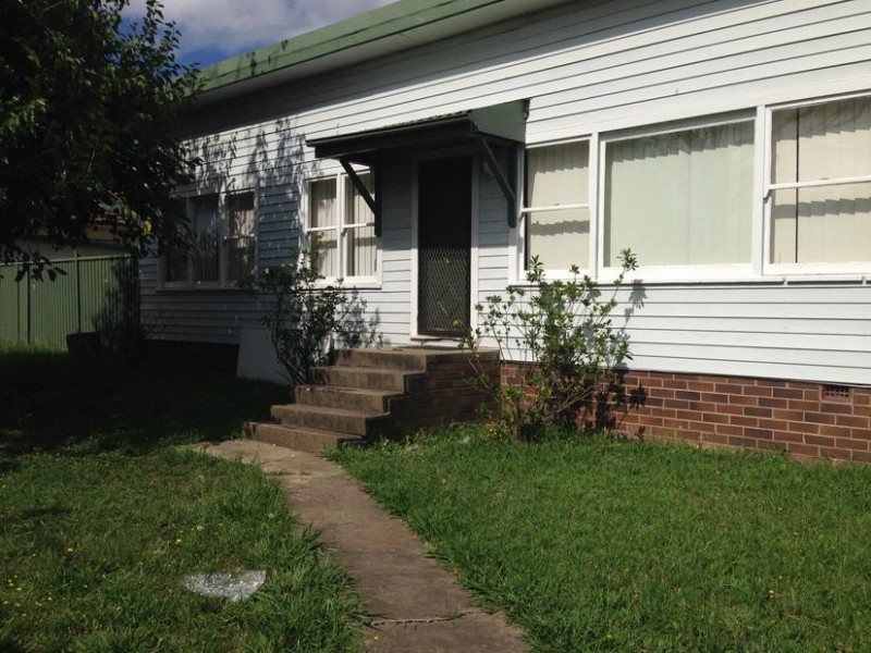 129 Walter Road, Blacktown NSW 2148